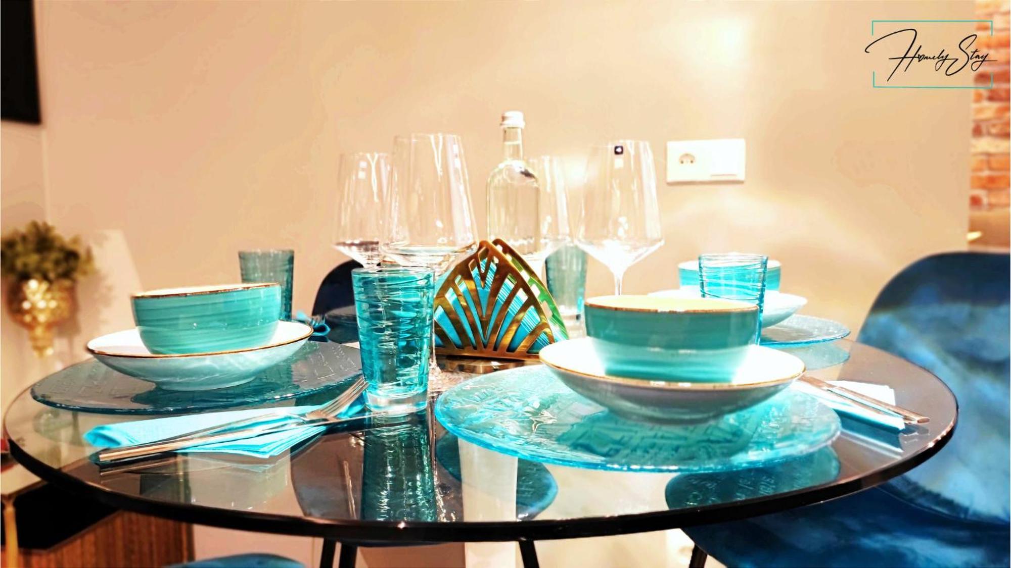 Homely P1 - Elegant Self-check-in Studio-apartment In With Kitchen And Washing Machine München