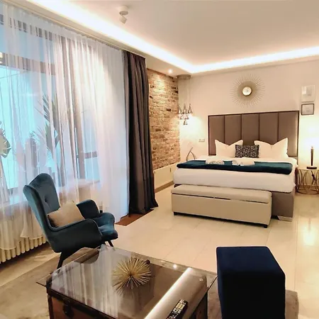 Homely Stay Studio P1 - Elegant Self-Check-In Studio-Apartment In Munich With Kitchen And Washing Machine Eksteriør billede