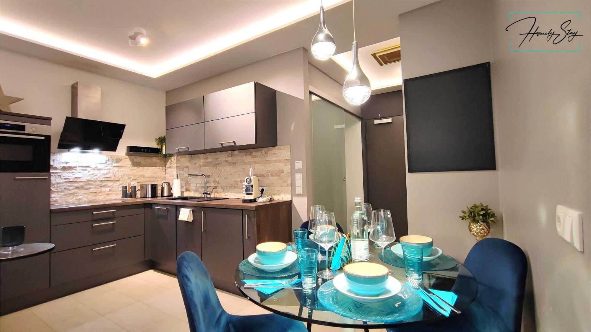 Homely P1 - Elegant Self-check-in Studio-apartment In With Kitchen And Washing Machine *
